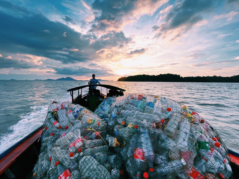 プラスチックと包材