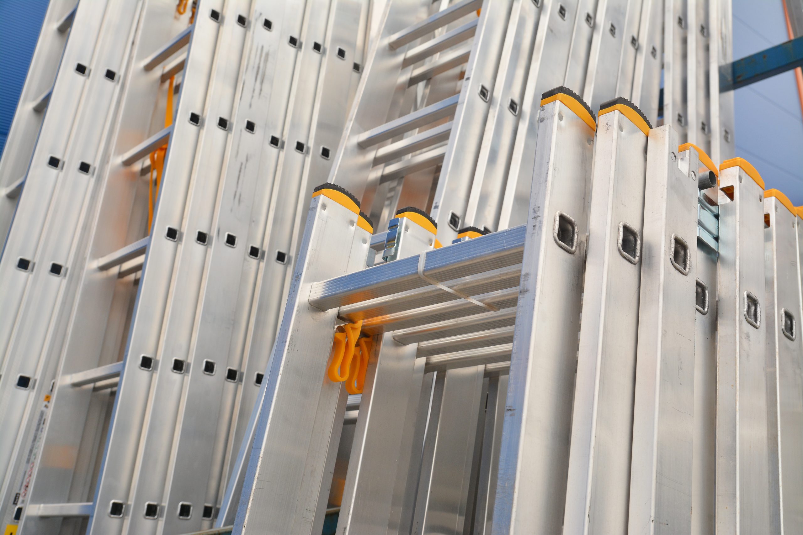 Portable access equipment Portable access equipment